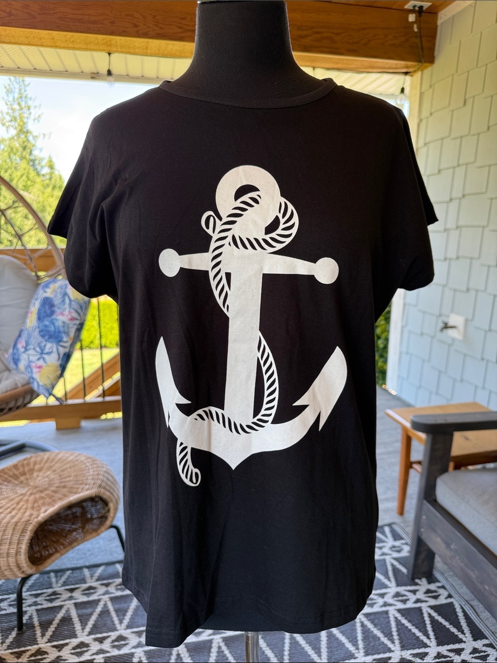Group Alina | Anchor Graphic T- Shirt